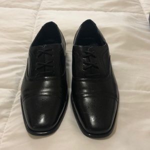 Men’s Size 7 Dress Shoe